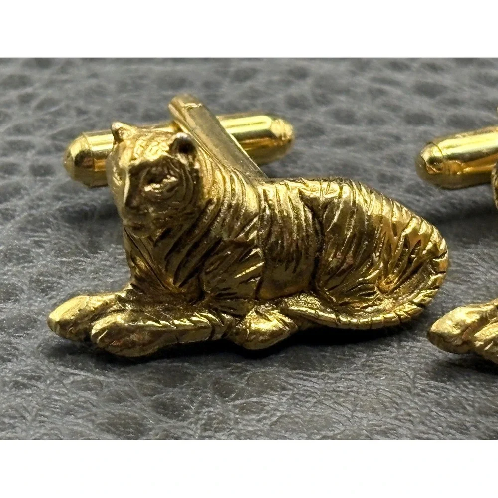 Vintage Figural Tiger Cat Cufflinks Gold Tone Unique Statement Men's Accessory